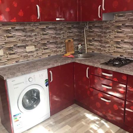 Red Apartment 2019 Very Centre Herson Dış mekan fotoğraf